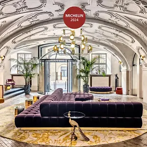 H15 Luxury Palace - Destigo Krakov