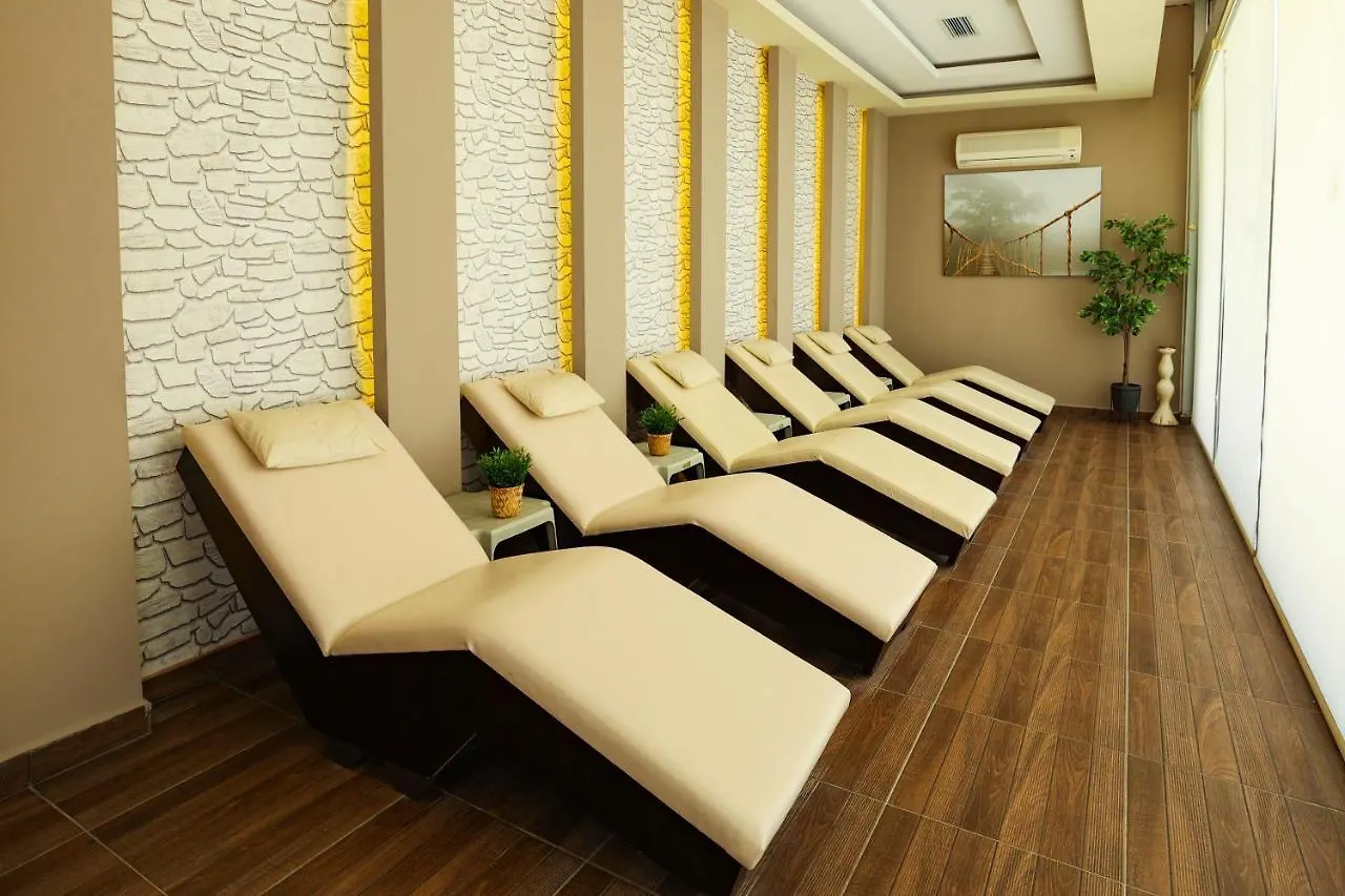 Crystal Centro Resort - Ultimate All Inclusive Анталья