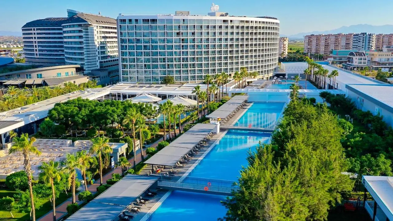 Crystal Centro Resort - Ultimate All Inclusive Анталья