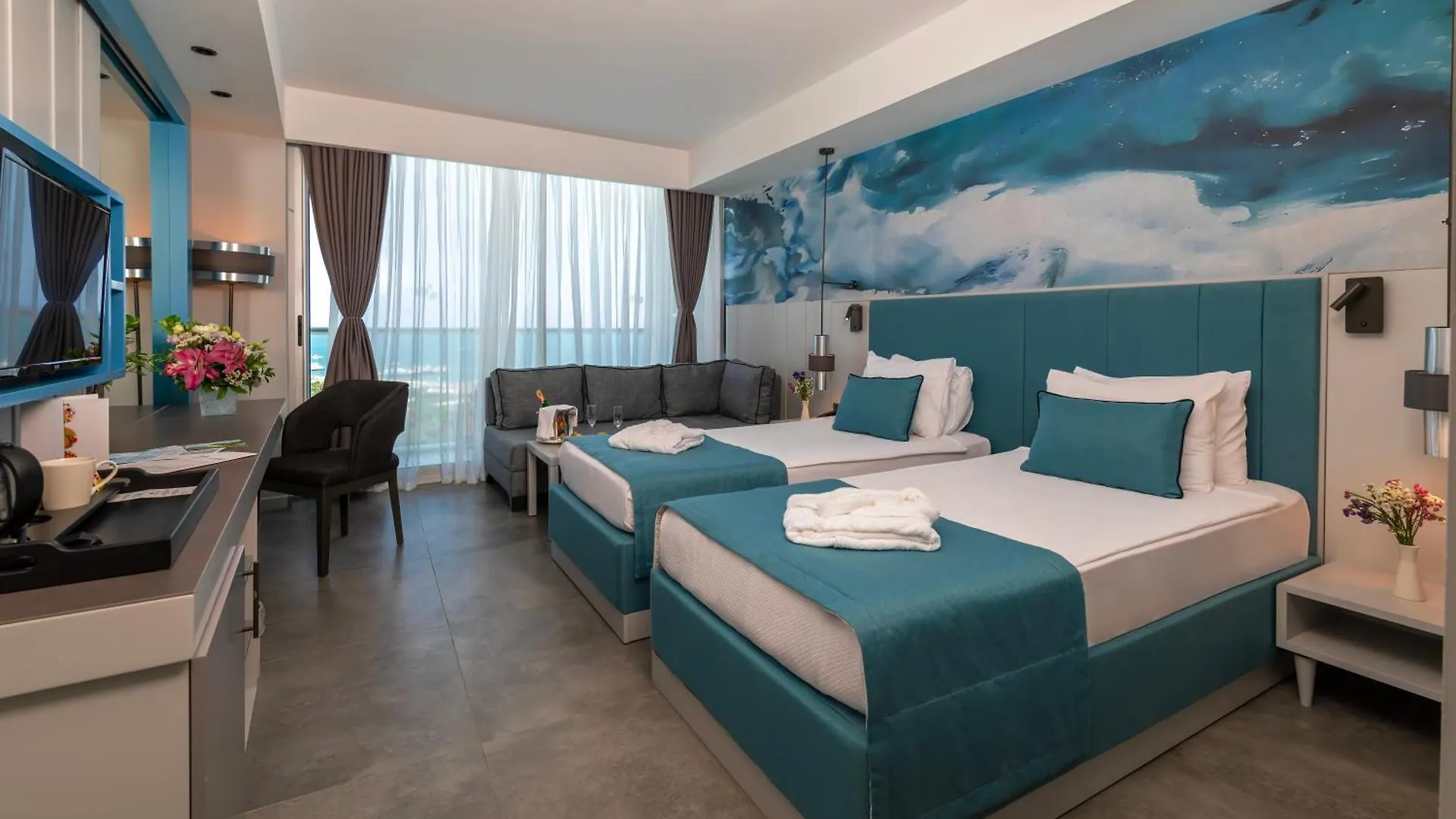 Crystal Centro Resort - Ultimate All Inclusive Анталья