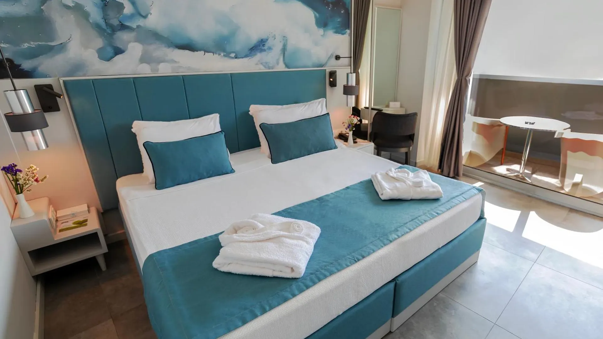 Crystal Centro Resort - Ultimate All Inclusive Анталья 0*,