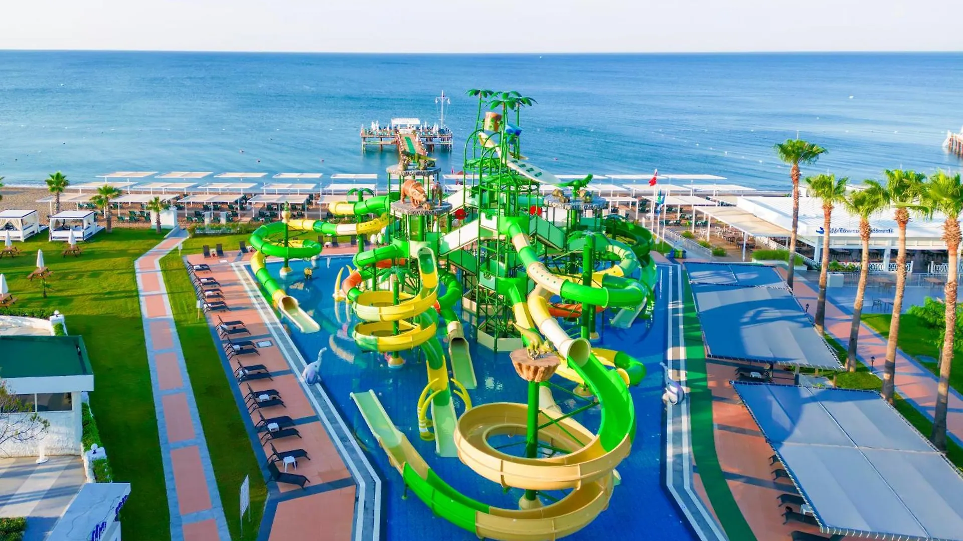 Crystal Centro Resort - Ultimate All Inclusive Анталья