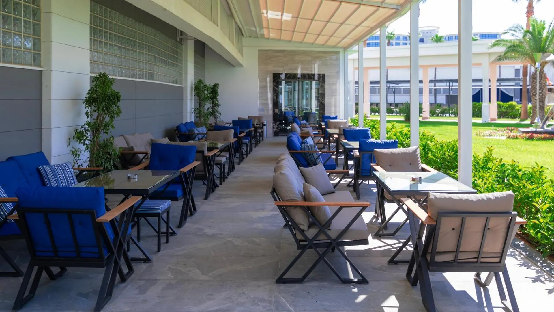 Crystal Centro Resort - Ultimate All Inclusive Анталья